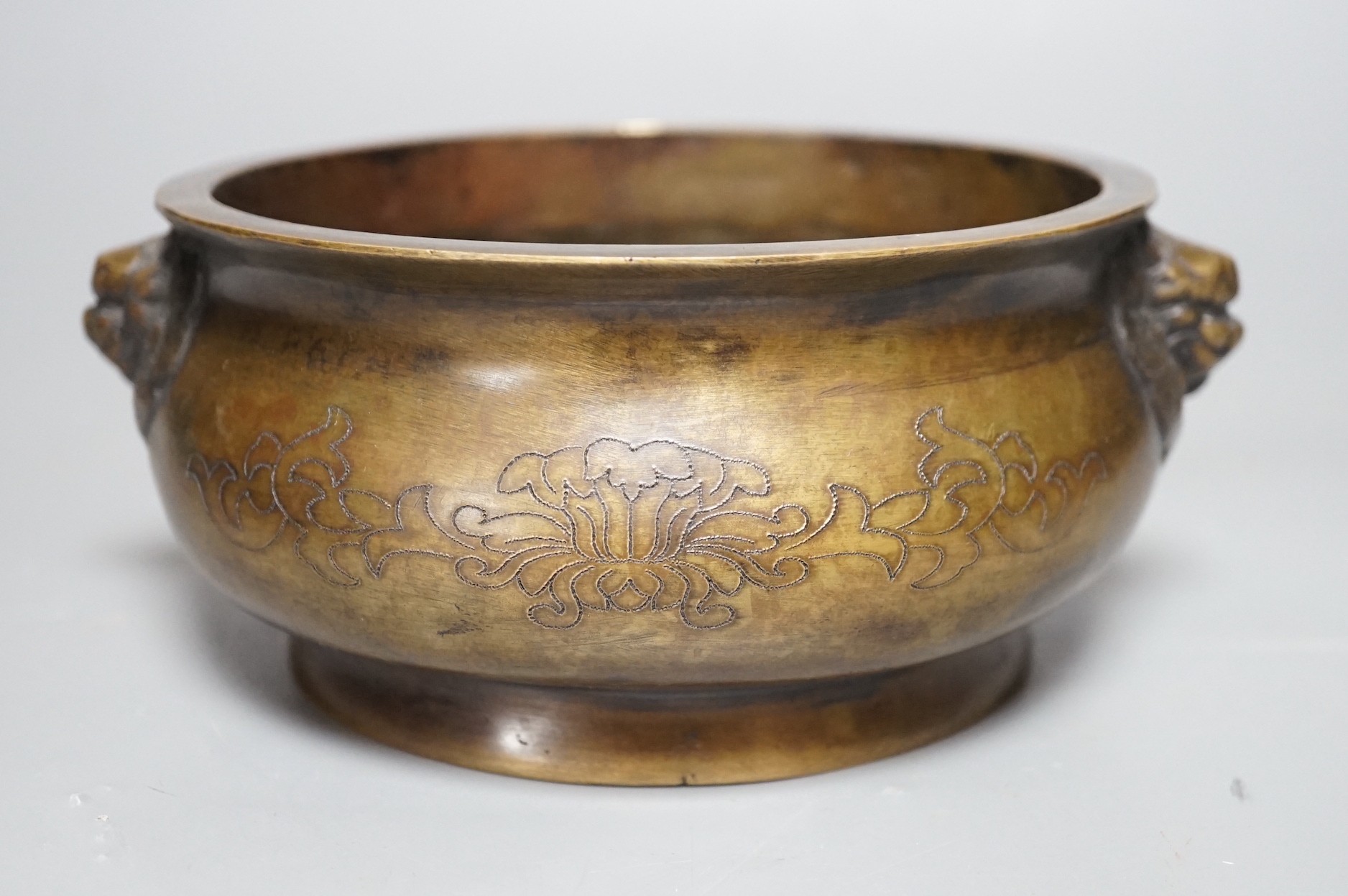 A Chinese bronze censer, Xuande inscription mark, 19cm